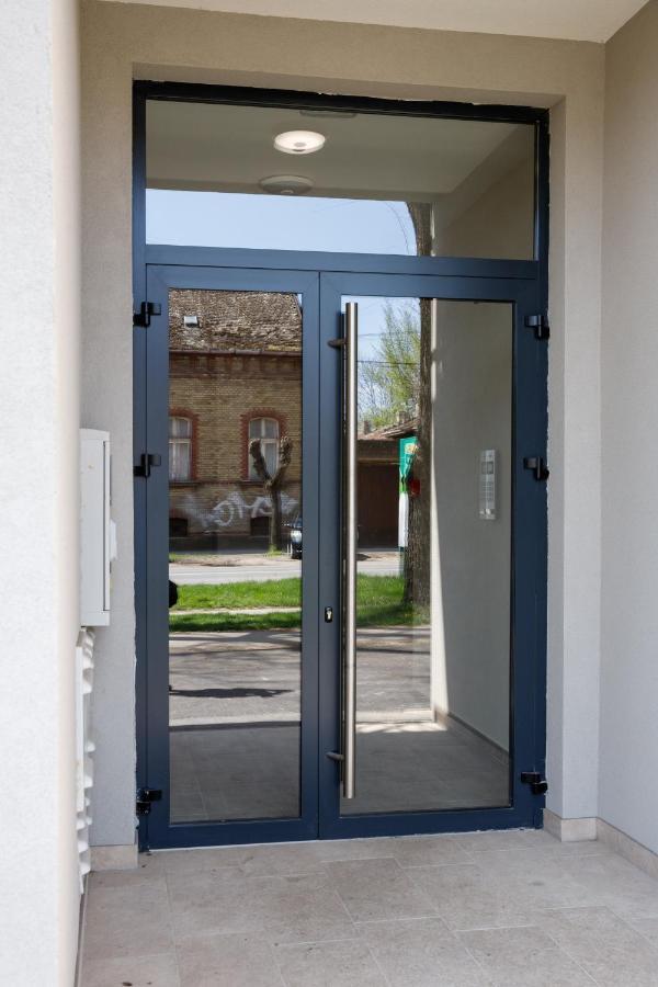 Apartman Miluro Subotica Exterior foto